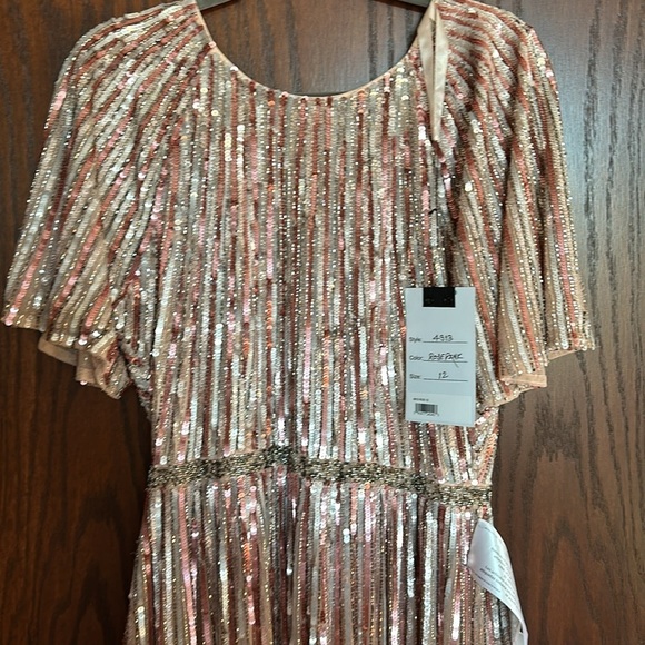 Mac Duggal Rose Gold Sequin Gown NWT Mac Duggal 4913 SEQUIN FLUTTER OMBRE SZ 12 - Picture 7 of 15